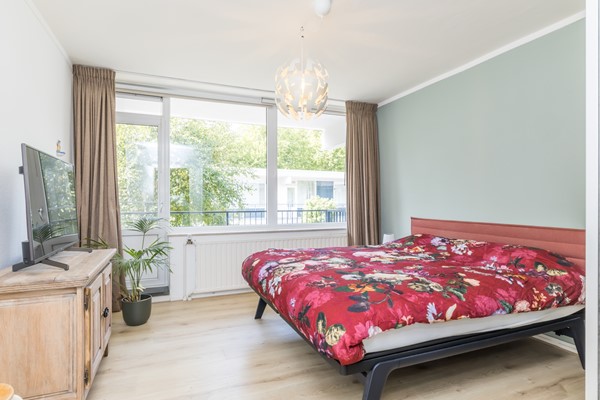 Foto - Verkocht onder voorbehoud: In het geliefde Welten ligt dit goed onderhouden en instapklare appartement met 3 slaapkamers, open keuken en twee balkons. 